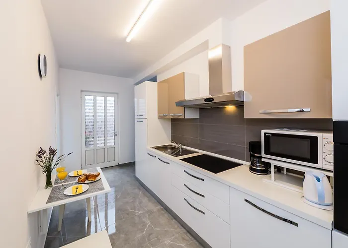 Apartmani Ujakovic